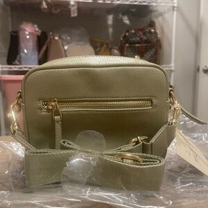 Universal Thread Handbag Green Crossbody bag *Poshmark ♥️ New with Tags
